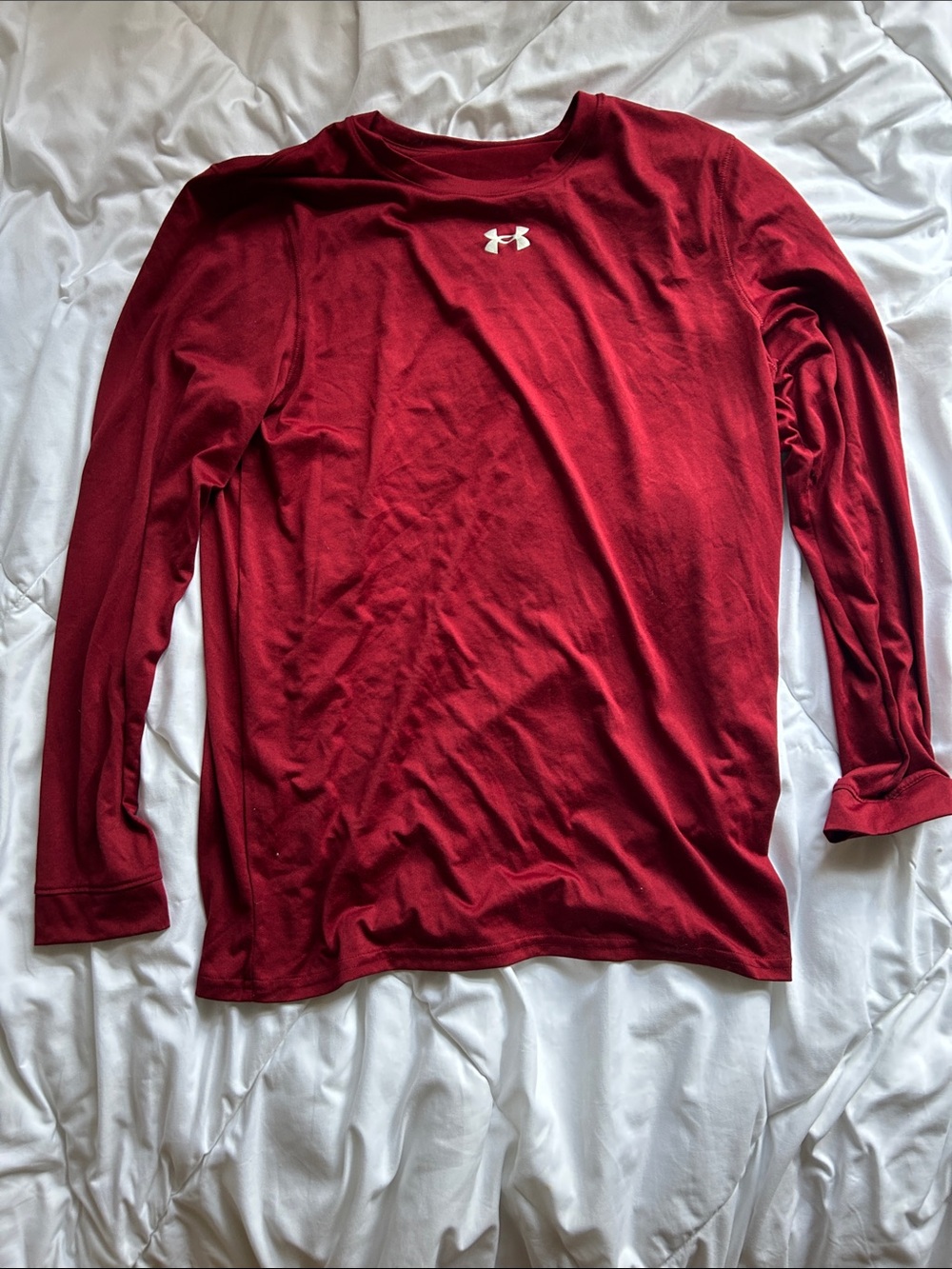 Under Armour Men’s Long Sleeve loose fit Athletic Tee - Deep Maroon